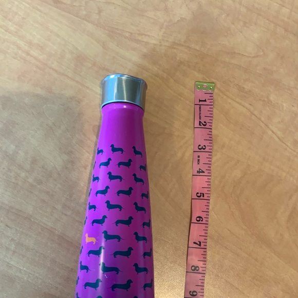 Swell purple Daschund pattern water bottle - Picture 4 of 4